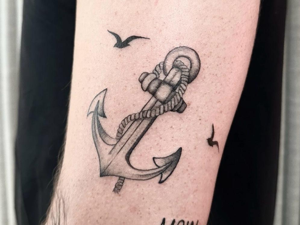 Anker Tattoo: Et symbol på styrke, stabilitet og rejse