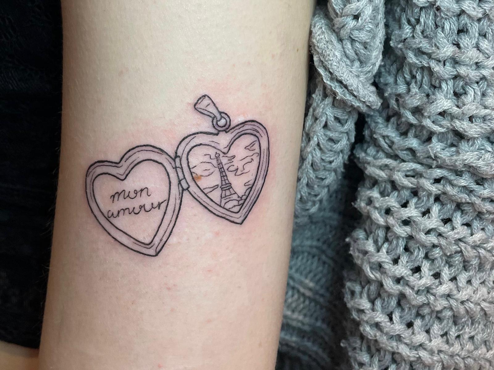 Kæreste tatoveringer: Hvad du skal overveje før du får en